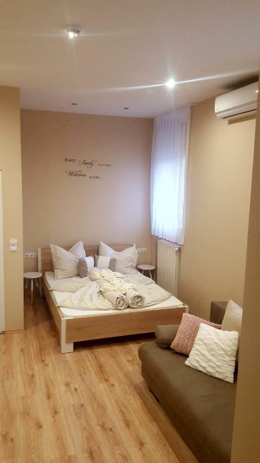 Family Apartmanhaz Apartment Nagykanizsa Exterior photo